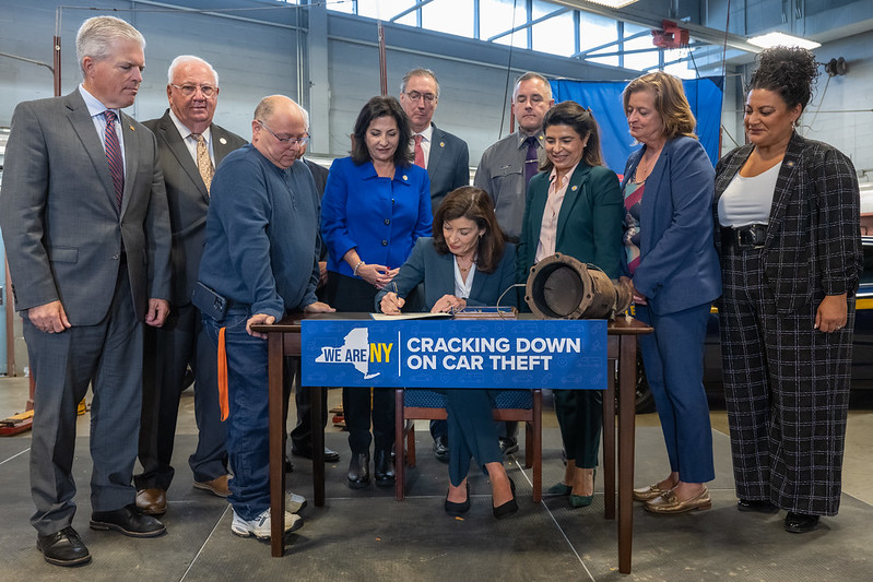 Hochul Catalytic Converters