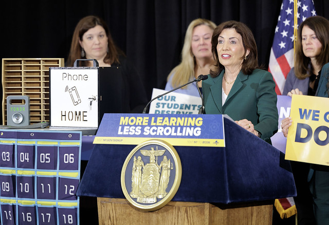 Hochul Smartphone School Policy May 2025