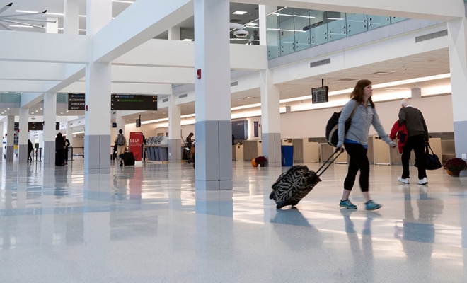 Syracuse Airport Governor Hochul